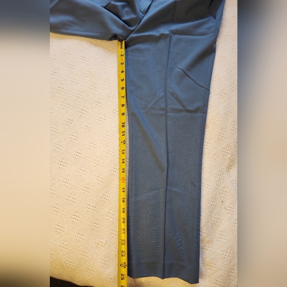 Theory Wool Capris Size 6 - Picture 4 of 7